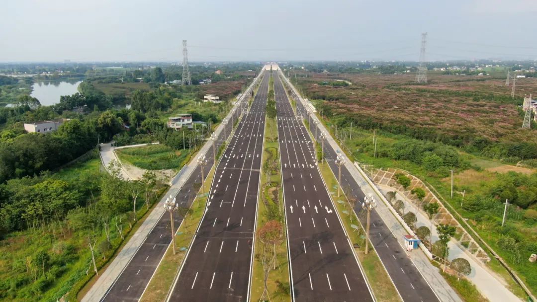 天府大道北延线正线新建段今日12时通车